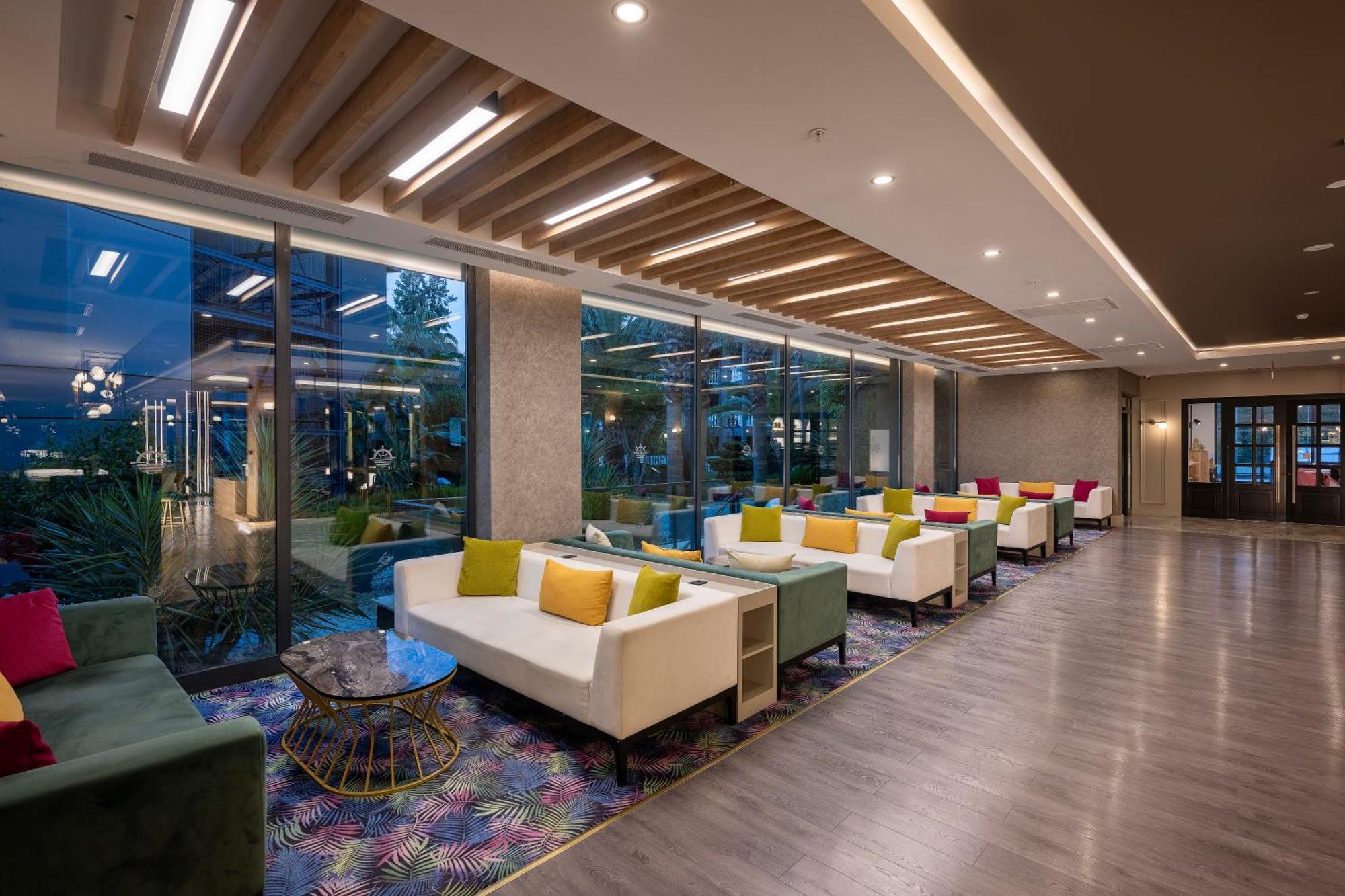 Sailor'S Beach Club Kemer Bagian luar foto